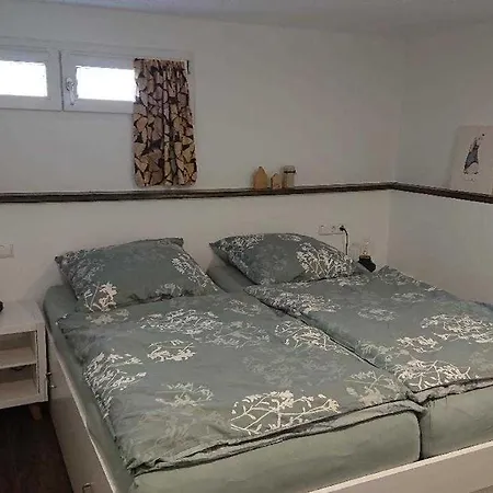 Ferien Im Heckenland * Кенцинген